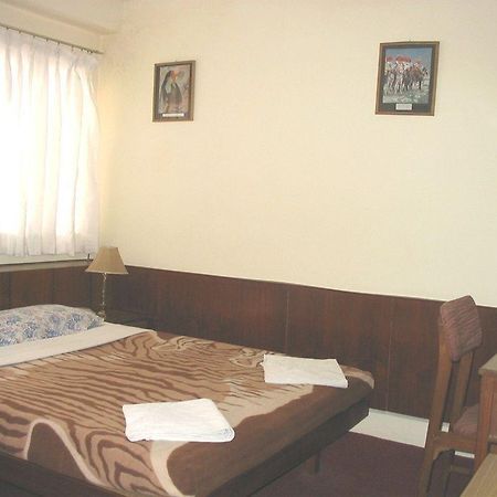 Garuda Hotel Kathmandu Bagian luar foto